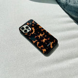 Tortoise Chic - Tough Phone Case (MagSafe)
