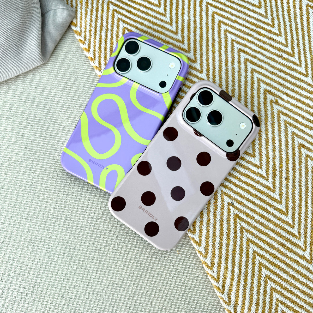 Mocha Dot - MagSafe Tough Phone Case
